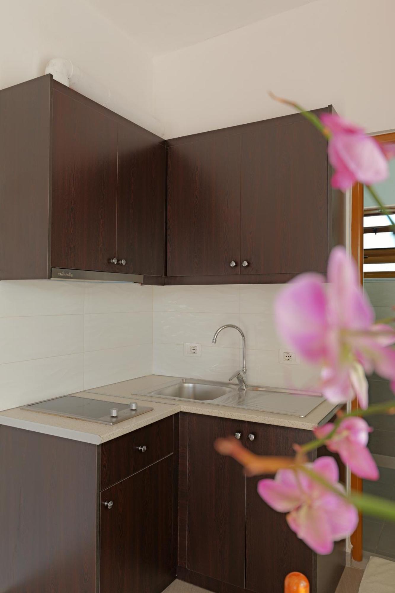 Brahimi Guest House Ksamil Exterior foto