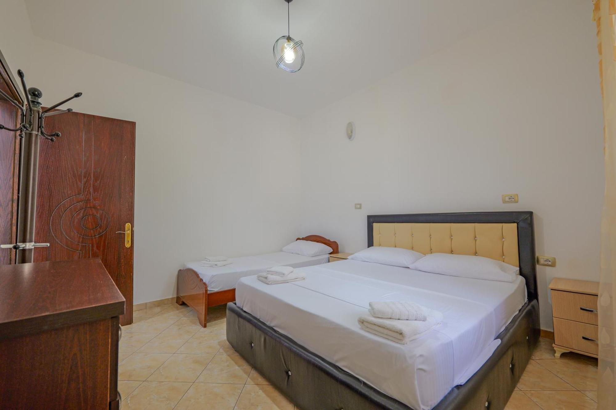 Brahimi Guest House Ksamil Exterior foto